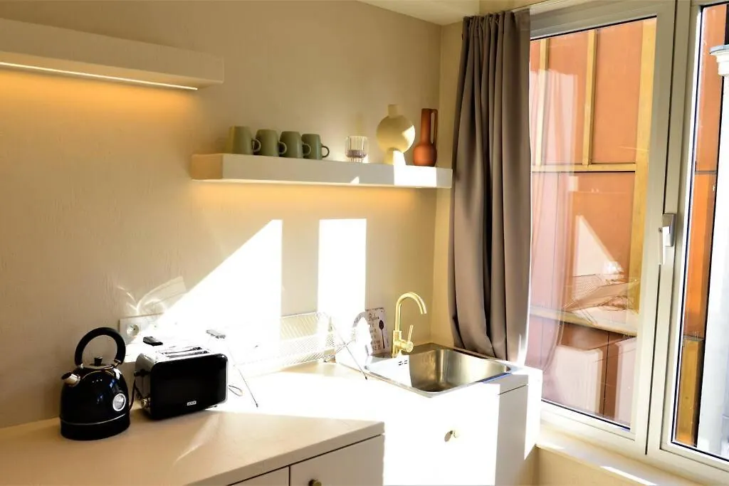 Downtown 2 Bdr Apartment ***** 3 Antwerpen 0*,  Belgien